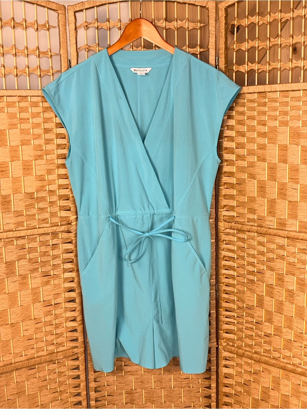 Athleta Marlow Romper Featherweight Stretch Size Large